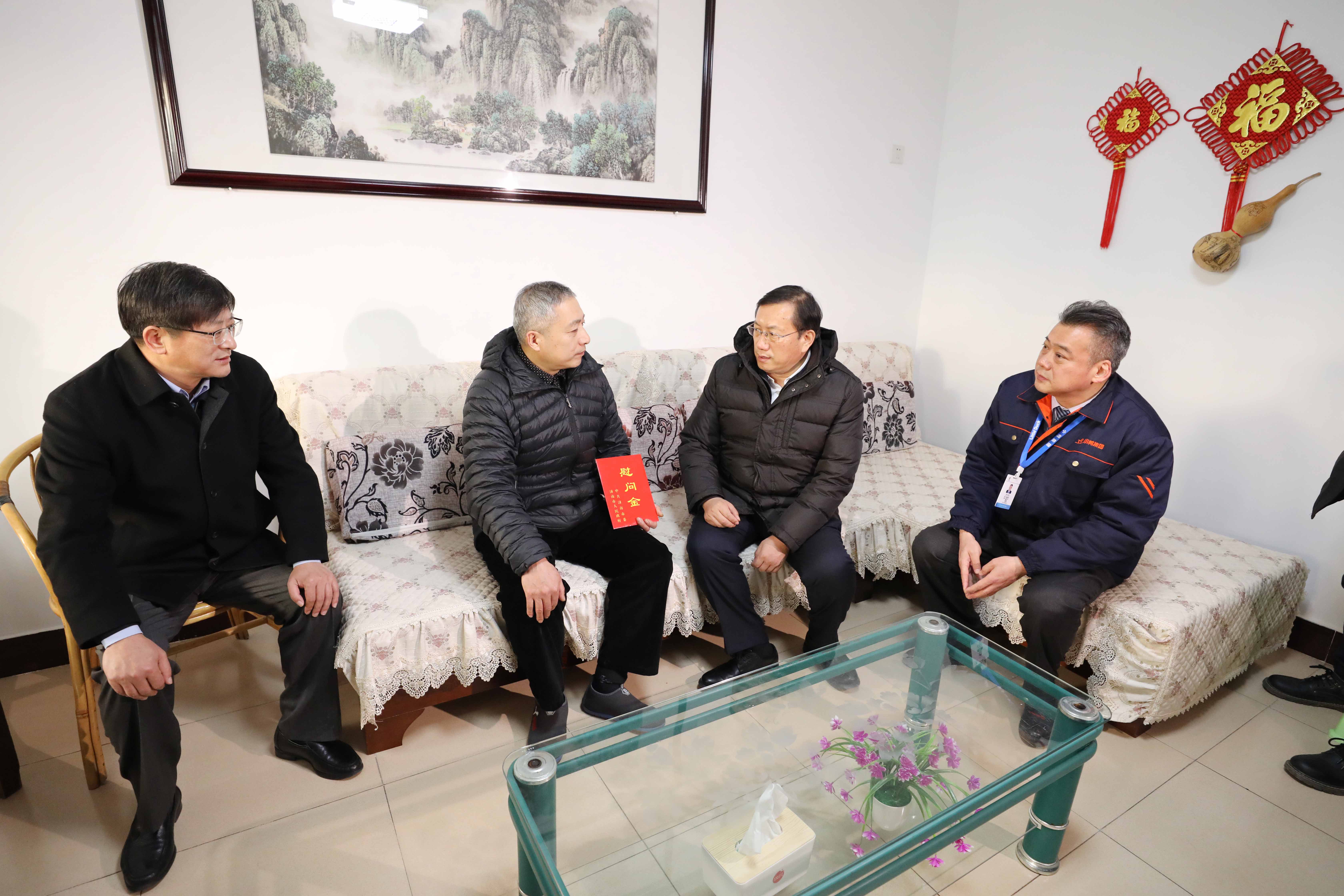 640.webp (5).jpg 640.webp (5).jpg