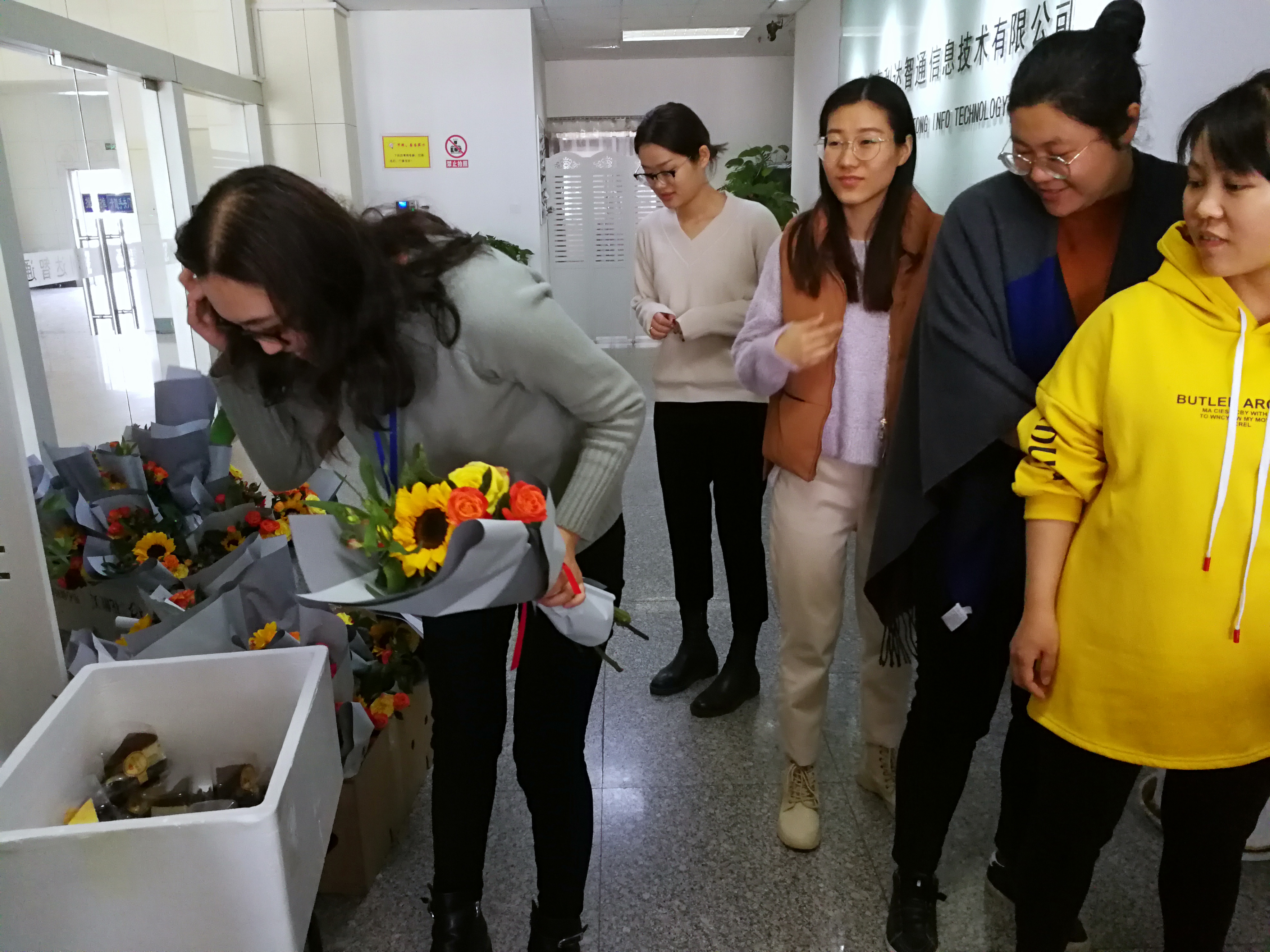 图片4.jpg 图片4.jpg