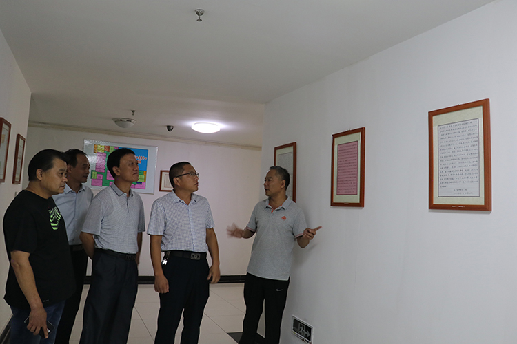 图片4.jpg 图片4.jpg