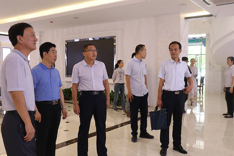 图片7.jpg 图片7.jpg