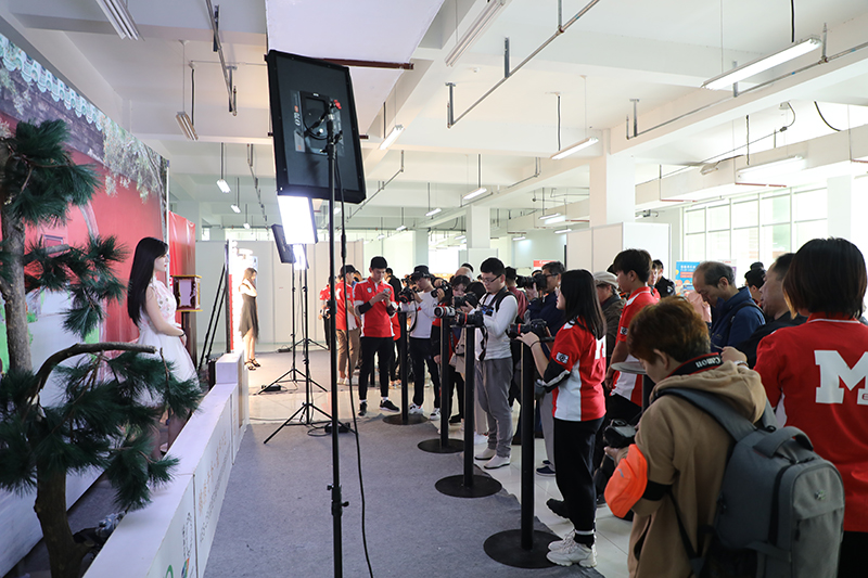 4a6eb9628de329f8947a0c400cb328a5.jpg 4.jpg