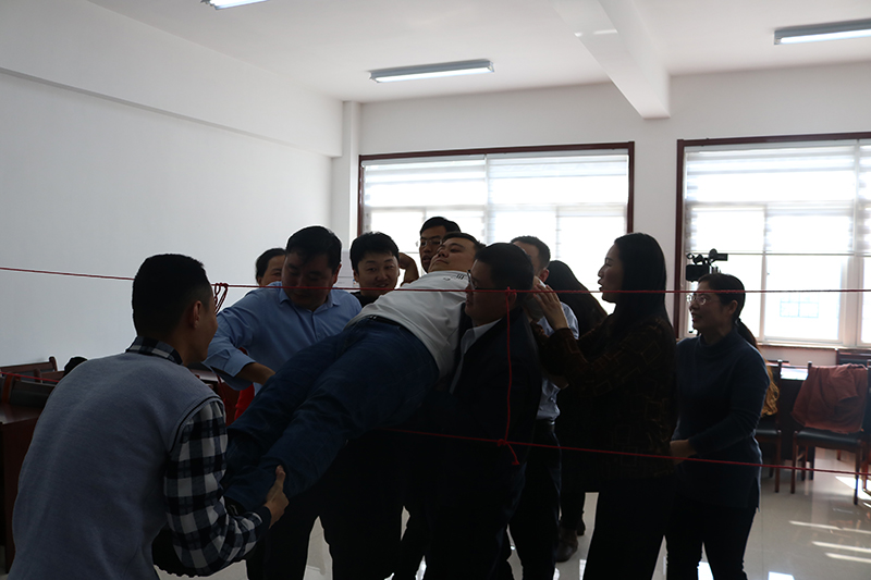 5e4765c584b3e16cc8cbd004cb5c73f3.jpg 5 培训花絮.jpg