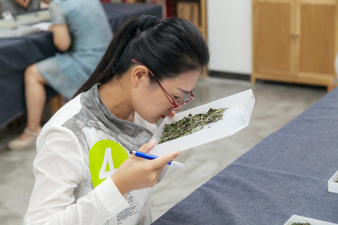 图片4.png 图片4.png