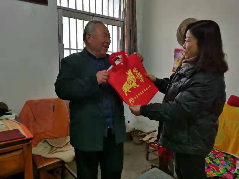 图片3.jpg 图片3.jpg