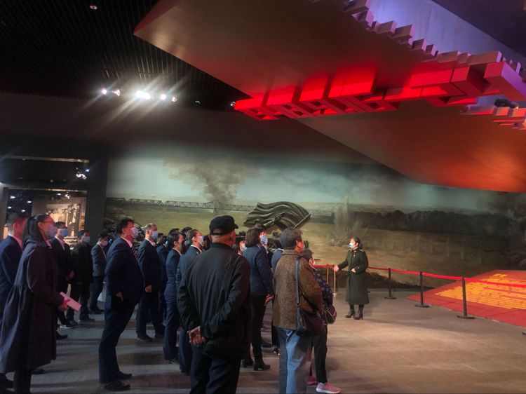 图四.jpg 图四.jpg