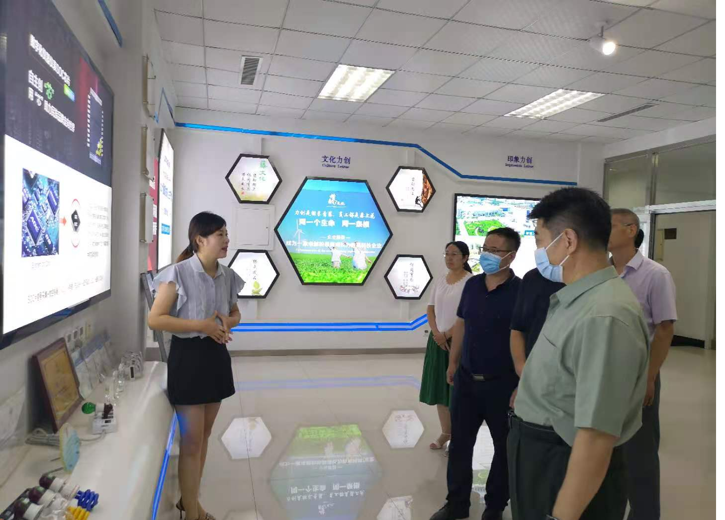 图片4.png 图片4.png