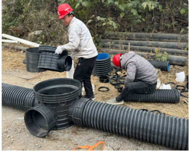 1703576800975775.png image.png