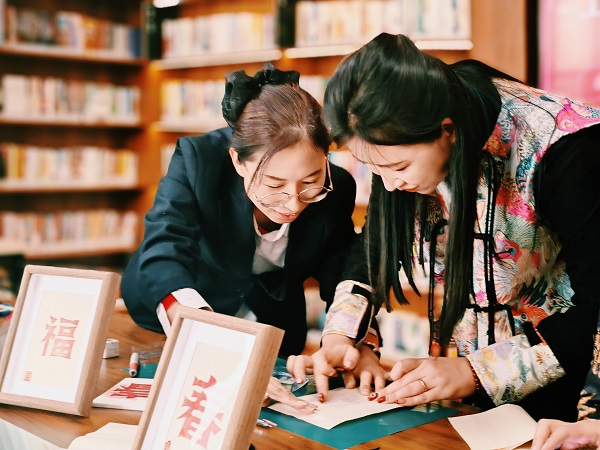 1709709730453438.jpg 4.jpg