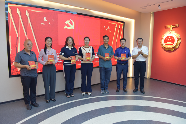 1719883228367317.png 图片2.png