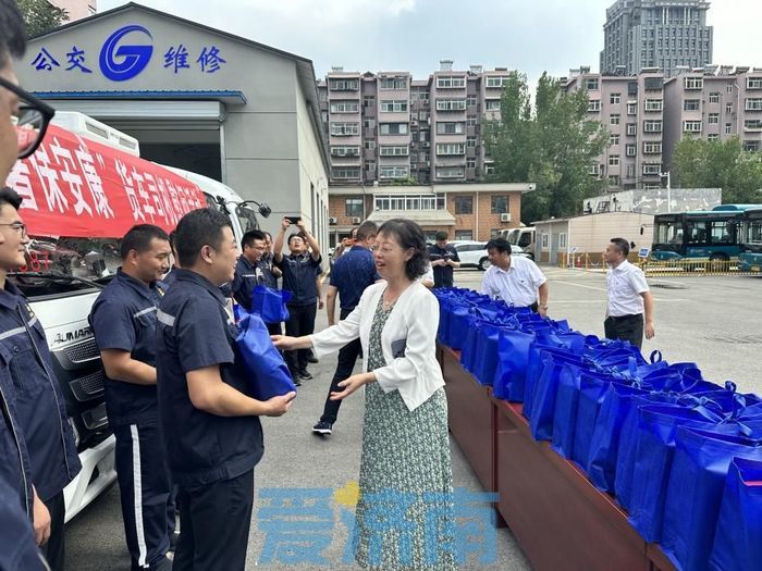 1723442773861851.jpg 1723442773861851.jpg