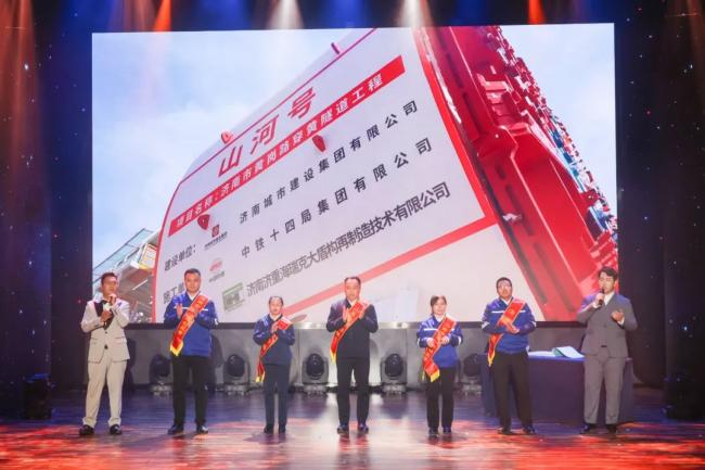 1737874903467641.png 1737874903467641.png