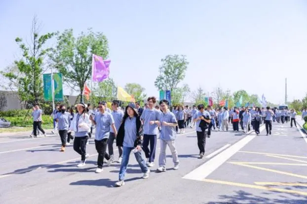 1745907617257137.png 640 (2).png