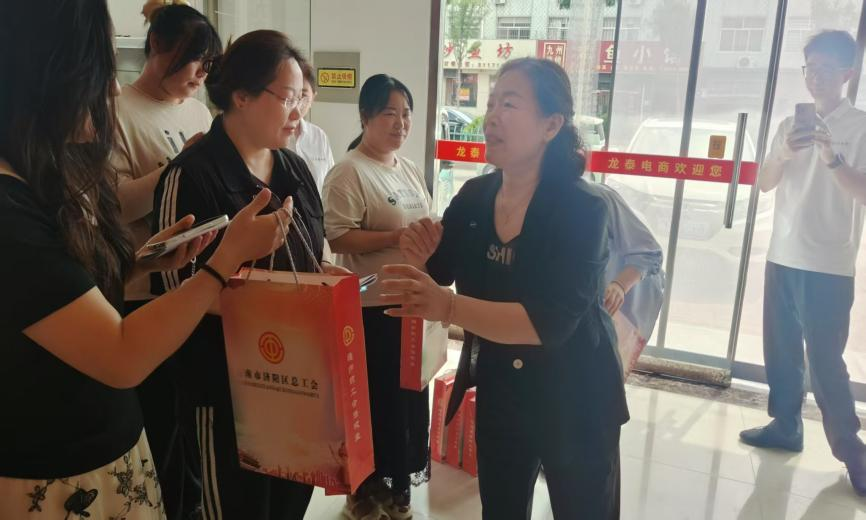 1748938929952775.png 1748938929952775.png