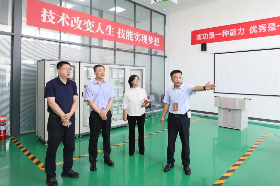 1756259728800344.png 1.webp.png