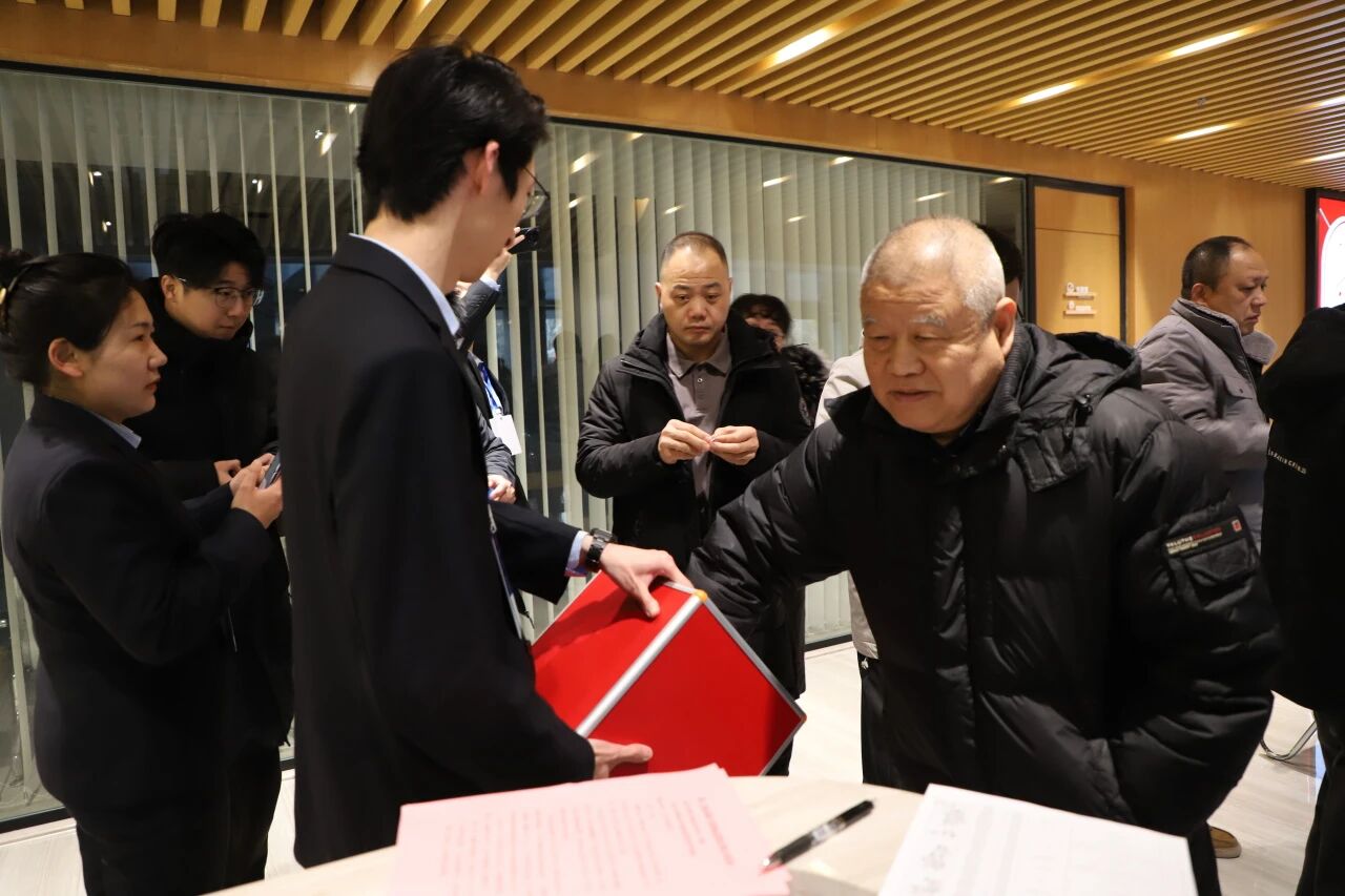 1770082635303710.jpg 3.jpg