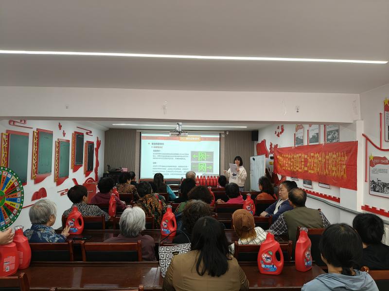 王官庄街道四区第二社区联合工会1.jpg